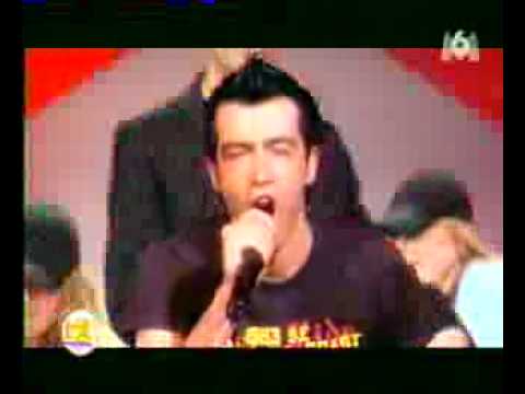 O-zone -Dragostea din tei (Live in France on M6 2005)