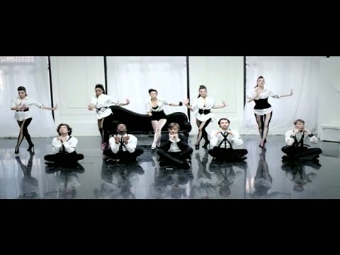 Martin Solveig feat. Dragonette - Boys & Girls [Official Video HD]