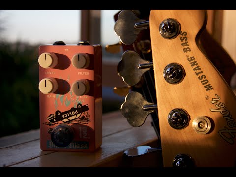 Black Mass Electronics 1312 Distortion v3 Bass Demo
