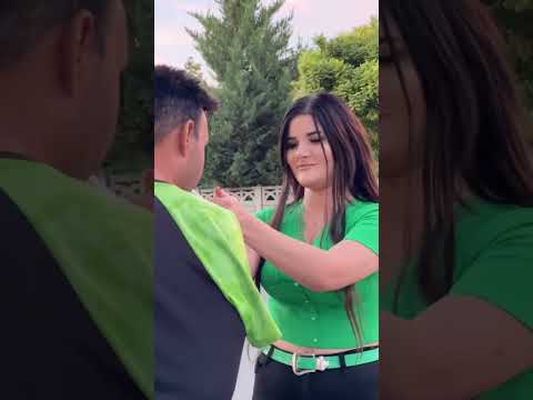 biraz şaka yapmak iyidir