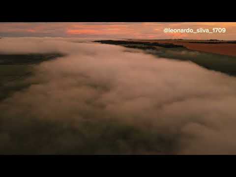 Video recreativo passando por cima das nuvens em Vicentinópolis-Go com o DJI Mini 4K