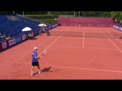 EYOF2013 TENNIS (B) BARTRINA (ESP) BEATS KLEIN (SVK)