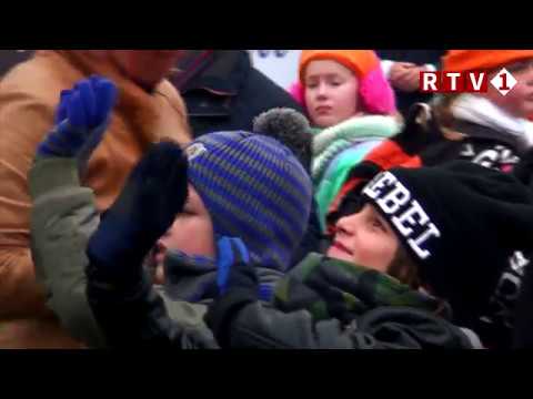 Start nieuwe ijs en skeelerbaan Nieuw-Buinen