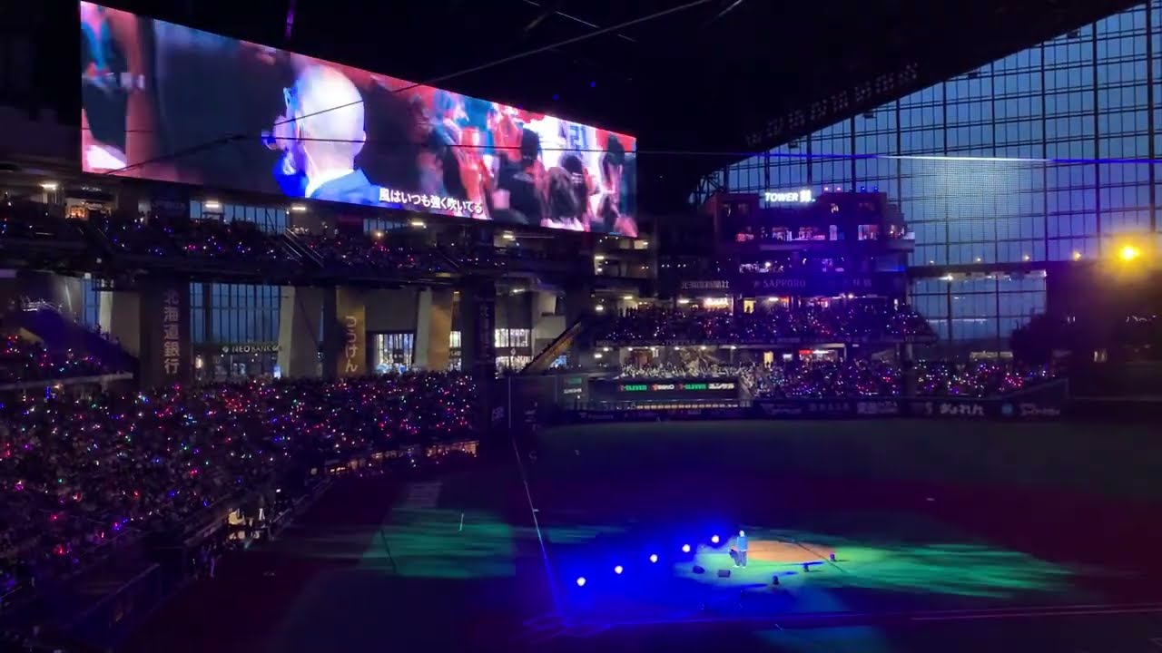 エスコンフィールド北海道であの名曲を替歌で熱唱…サンプラザ中野さん（途中、森本稀哲コーチ登場）