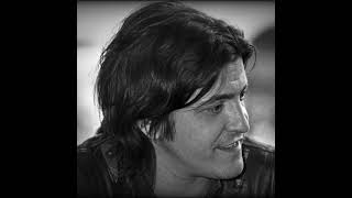 Barricada - Aún queda un sitio (con letra). Homenaje a Boni