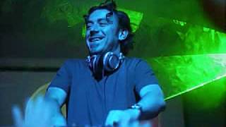 Benny Benassi - Spaceship ft. Kelis apl.de.ap, Jean Baptiste