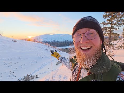 Above the ARCTIC CIRCLE - Snow Shoe Hike in Finnish LAPLAND (Winter Holiday)