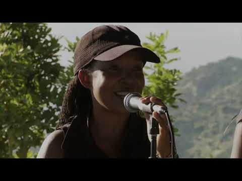 TOOTS AND THE MAYTALS - Unplugged on Strawberry Hill, 2012
