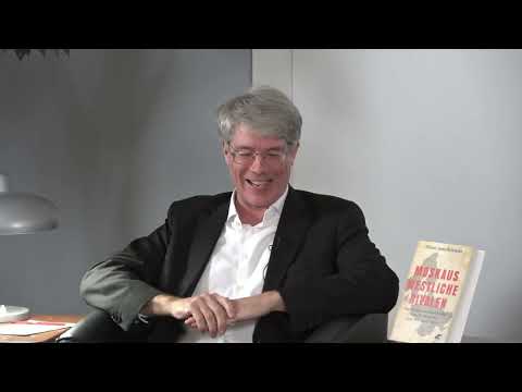 Oliver Jens Schmitt: MOSCOW'S WESTERN RIVALS