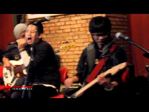 Marsmellow - Baiknya Gimana - Live from Tartine Resto Jakarta
