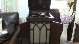 Ambrose & His Orchestra - She's A Latin From Manhattan - Year 1935