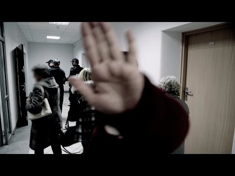 Przepuśćcie świętego. 