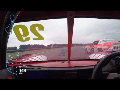 SR20VET Saker GT vs stroker SB2.2 Camaro CMC - Teretonga Dec 19 Race 2