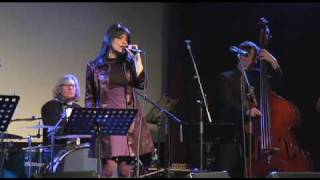 Silvia Wright: When a Woman Loves a Man