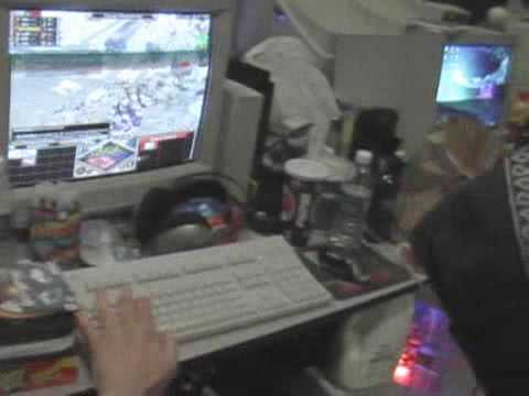 Pure Pwnage - Jeremy's UBER-MICRO (Rise of Nations)