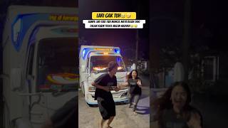 Download lagu Fausi Ardant teases his wife until she runs away😭🤣 mp3