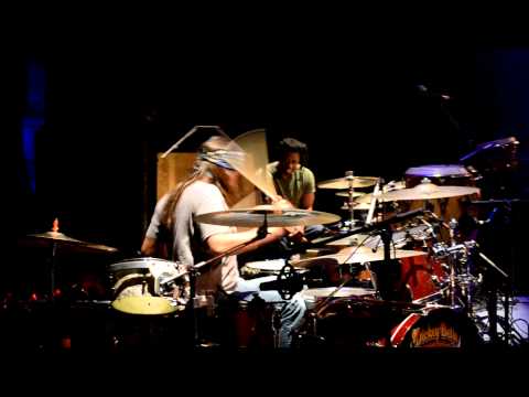 Frankie Lombardi drum solo 4/25/12 New Brunswick NJ with Dickey Betts