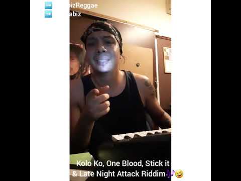 Kanabiz making a 80s Dancehall Riddim 01