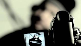 Miami Beat Wave Ft. ¡MAYDAY! - One Foot in the Grave (Official Video)