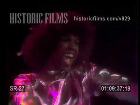 High Inergy - "Love Is All You Need" on Music Show 'Steel Pier' (1976)