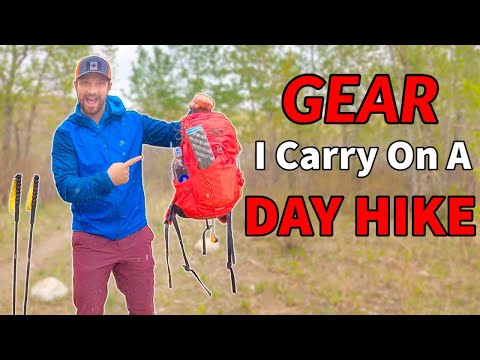 WHAT'S IN MY DAY PACK? // Hiking Gear Essentials 2021