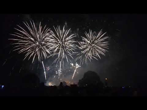 Bright Sparks Fireworks. Arley Hall Firework Champions 2022