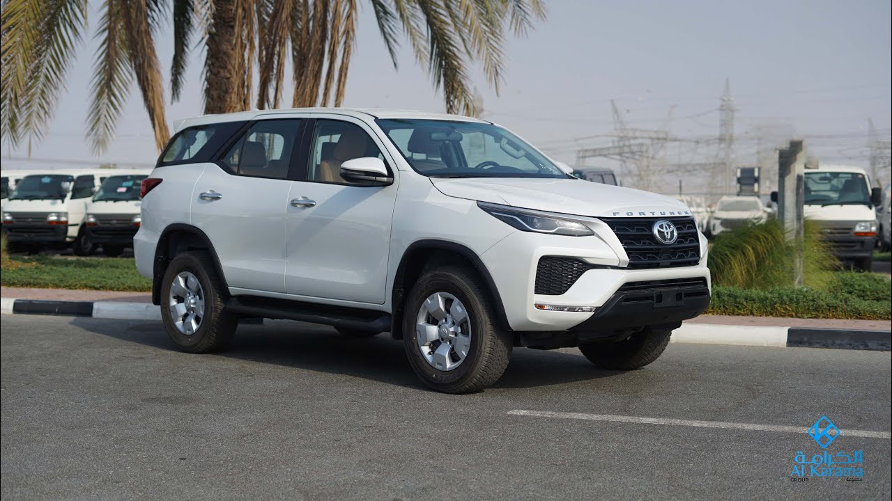 تويوتا فورتونر محرك ديزل سعة 2.4 لتر | عجلات فولاذية مقاس 17 بوصة مع غطاء | شاشة عرض صوتية مقاس 8 بوصات | مواصفات خ video