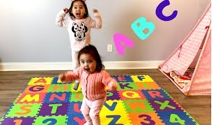 Download lagu ABC Song English Alphabet for Children with Adele and Amalia mp3 Download lagu ABC Song English Alphabet for Children with Adele and Amalia mp3