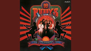 Auf der Straße in die Nacht