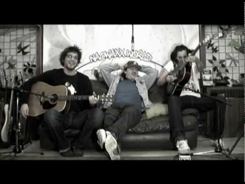 NAOWAXX WORLD // 10 // GERARDBASTE