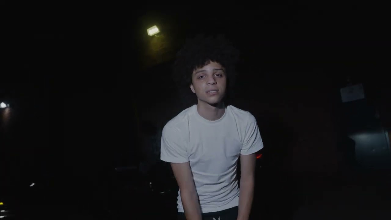 Walk to me (ooskully)