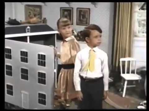 Mary Poppins A Spoonful of Sugar lyrics