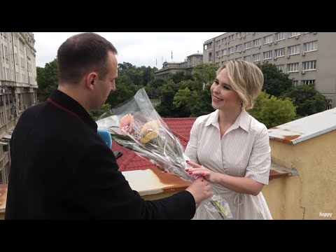 Ukljucenje sa krova Ruskog doma za prelepom Pelagejom koja je ocarala sve gledaoce kraj malih ekrana