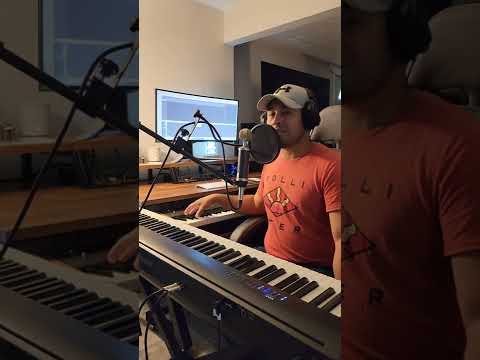 Roland FP30X vs Studiologic numa x piano GT review