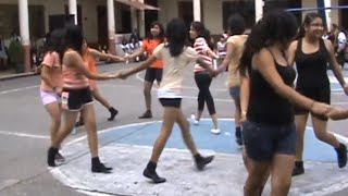 BIRD DANCE (THE EMERALDS)