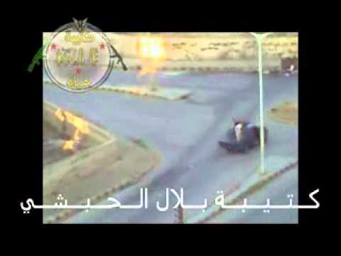 السيطرة على ذخائر من احدى المدرعات التي تم تدميرها من قبل كتيبة بلال الحبشي في مدينة حماة