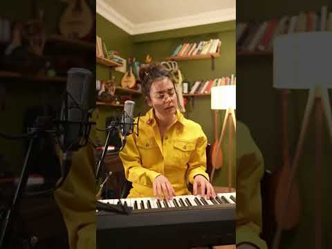 UĞURLAR OLSUN (Selda Bağcan) Cover - Den Ze