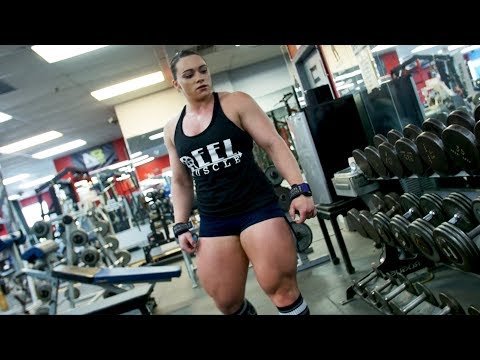 Does Tamy have the Biggest Legs In The World?!