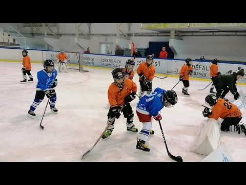 Kék csoport: ISK Csíkszereda - Királypingvinek