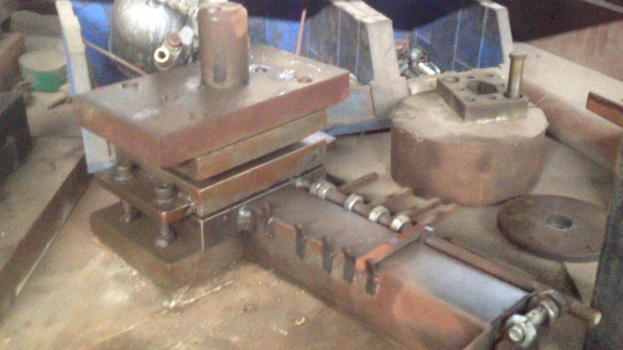 Khuôn dập sắt,chặt sắt khuôn đúc nhôm đúc nhựa và khuôn uốn sắt