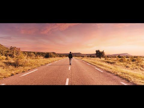 L'Homme parle - La route (clip officiel)