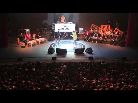 Papo vs Underdann / Red Bull Batalla de Los Gallos  2015