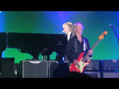 Paul McCartney - Nineteen Hundred and Eighty-Five (Belo Horizonte 2023 2nd night)
