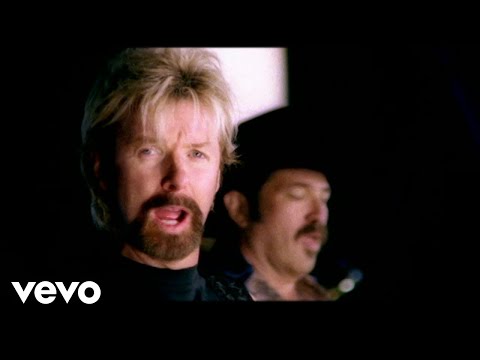 Brooks & Dunn - You Can't Take The Honky Tonk Out Of The Girl