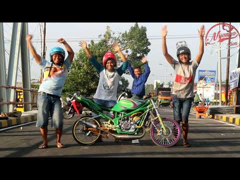 helm-challange-ketika-wong-waras-dadi-gendeng