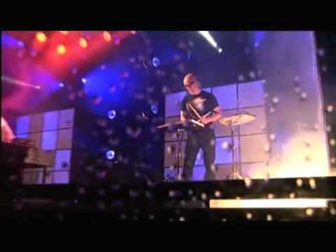 Netsky Live @ Leuven, Belgium - Dakconcert Music For Life Studio Brussel