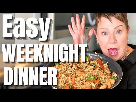 30-Minute Chicken Ramen Stir Fry with Homemade Sriracha-Hoisin Sauce