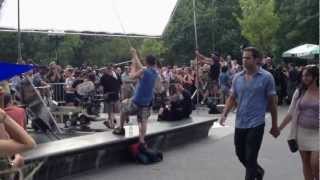 Glee behind-the-scenes: Lea Michele and Dean Geyer filming in Washington Square Park (Take 1)