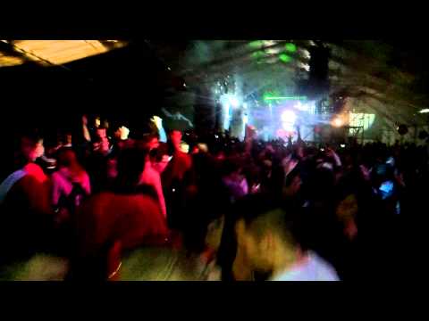 Rave in the river 2013