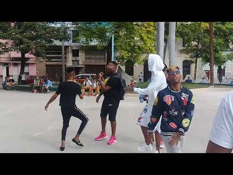 Popy y la Moda , Titico KN1ONE , Harryson filmacion de video clip Anuel y Karol G